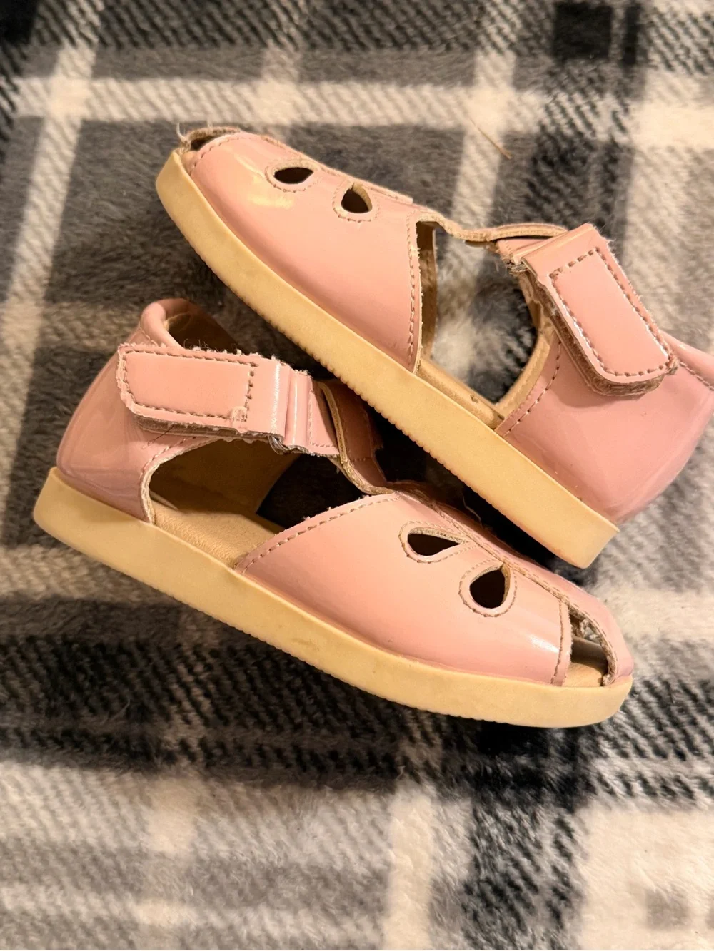 The Children's Place Pink T-Strap Baby Walker Sandals